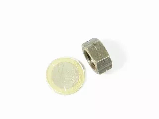 RK4 mower nut left (1)